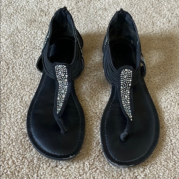 Sandals - Picture 3 of 8